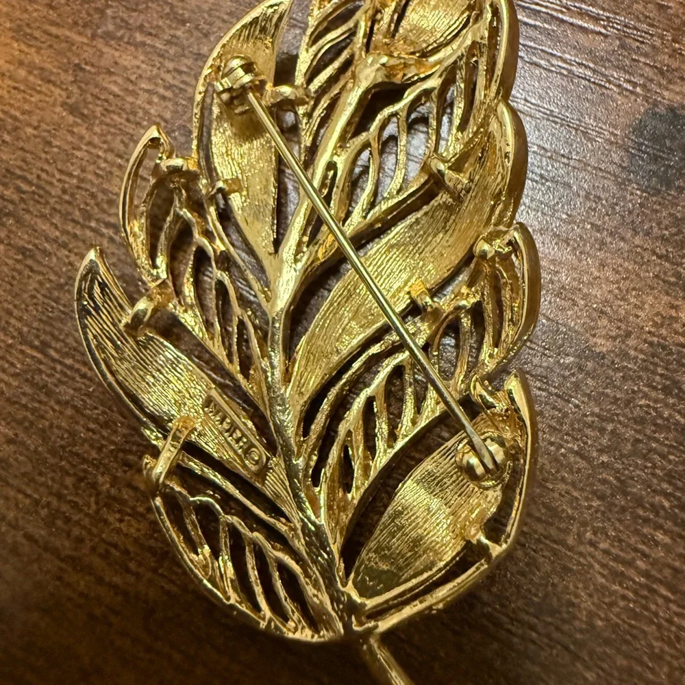 Vintage M. Gent Tone‎ Leaf Brooch